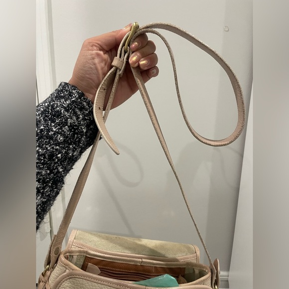 Vintage Dooney & Bourke Compartment Flap Bag in Bone with Bone Trim - Picture 10 of 13